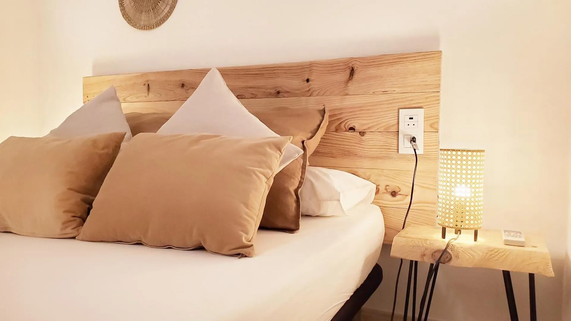 Apartamento Centrico Con Patio Privado Tarragona 0*,  Spanyolország