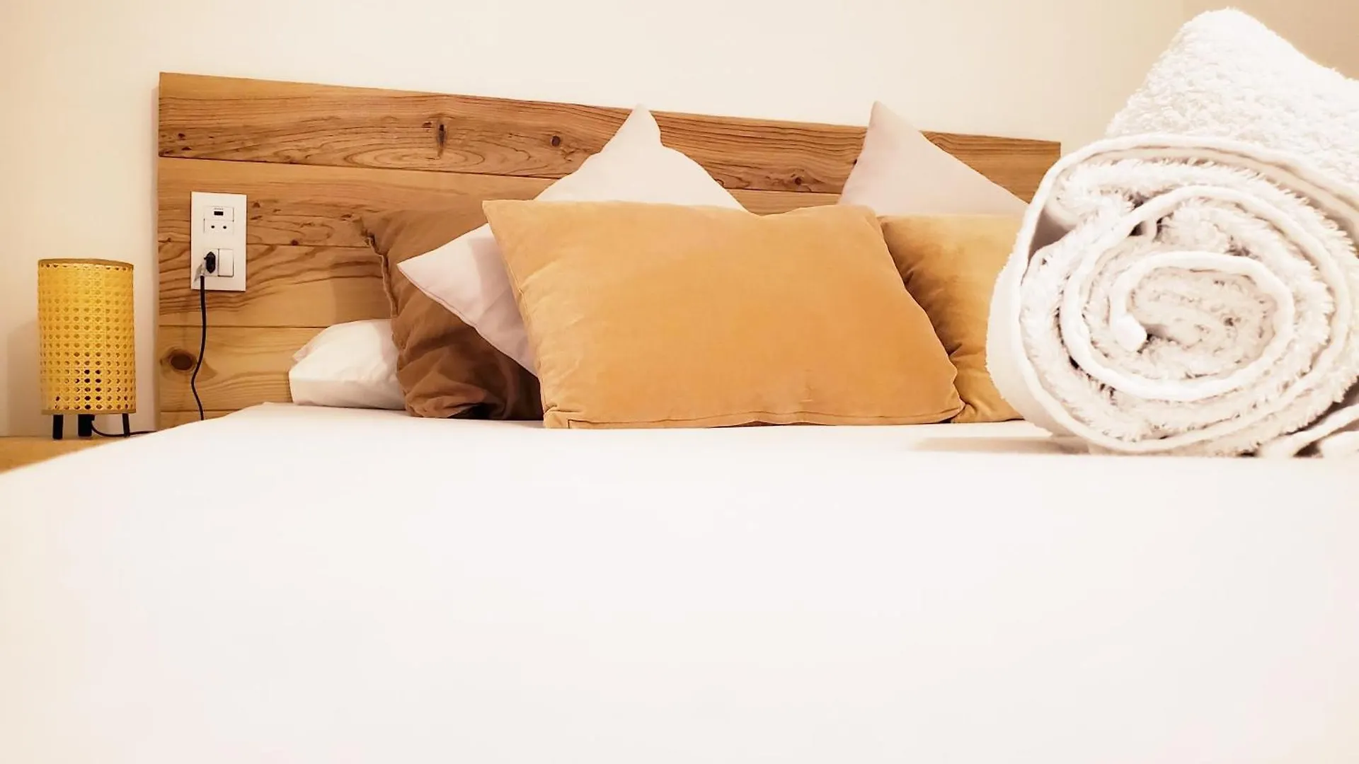Apartamento Centrico Con Patio Privado Tarragona Apartman